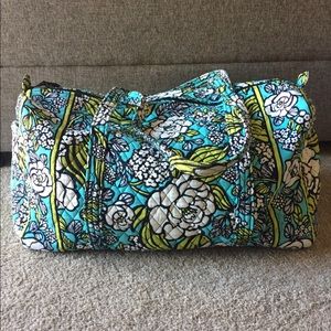 Vera Bradley large duffle blue and green pattern